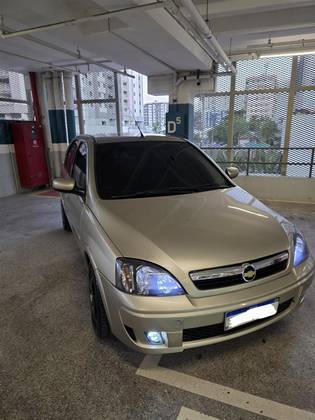 CHEVROLET CORSA 1.4 MPFI MAXX 8V FLEX 4P MANUAL CHEVROLET CORSA 1.4 MPFI MAXX 8V FLEX 4P MANUAL